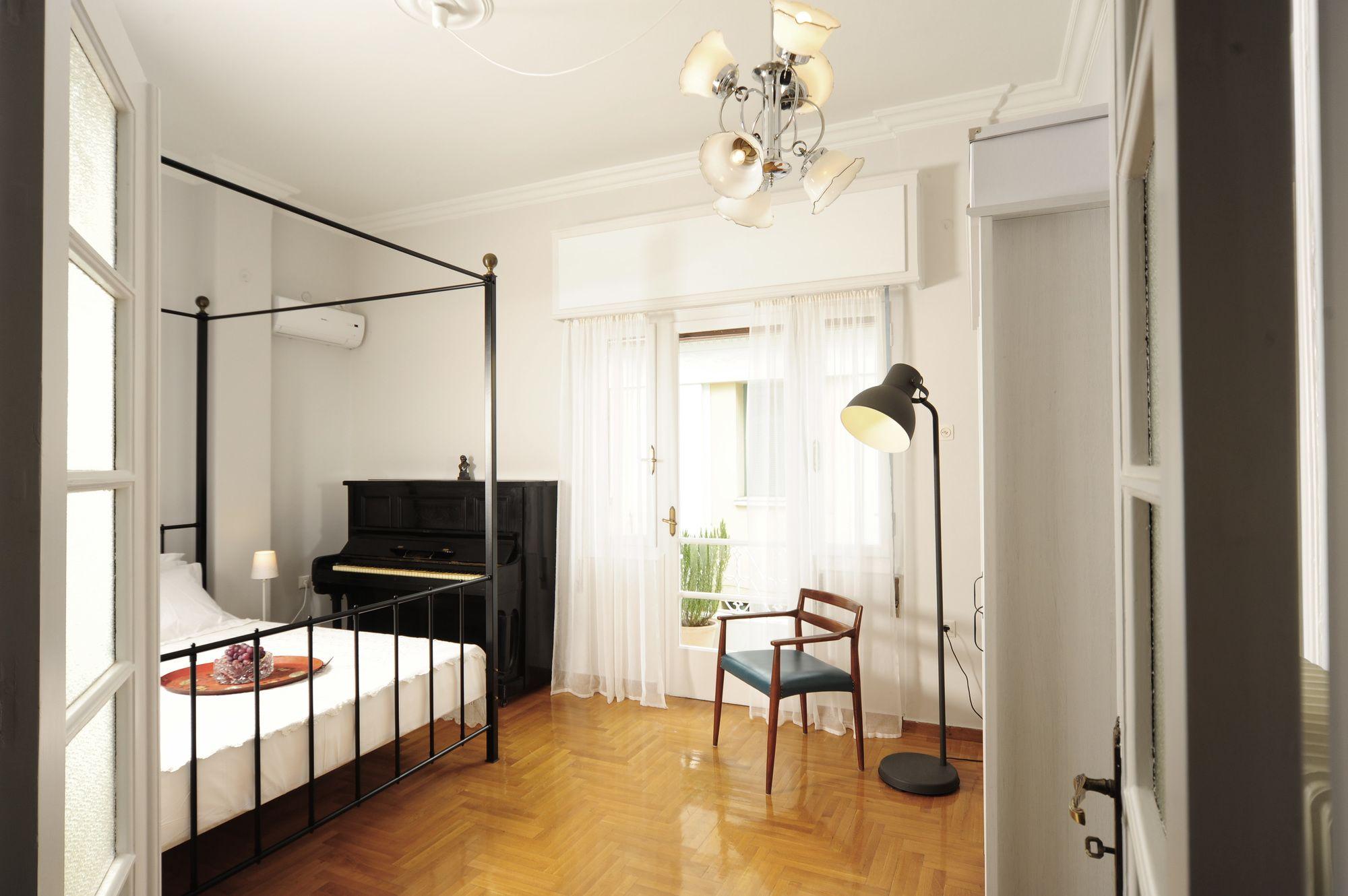 Live In Athens, Psyrri Central Apartments Экстерьер фото