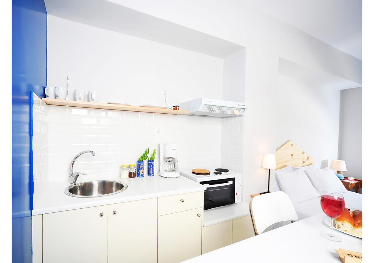 Live In Athens, Psyrri Central Apartments Номер фото